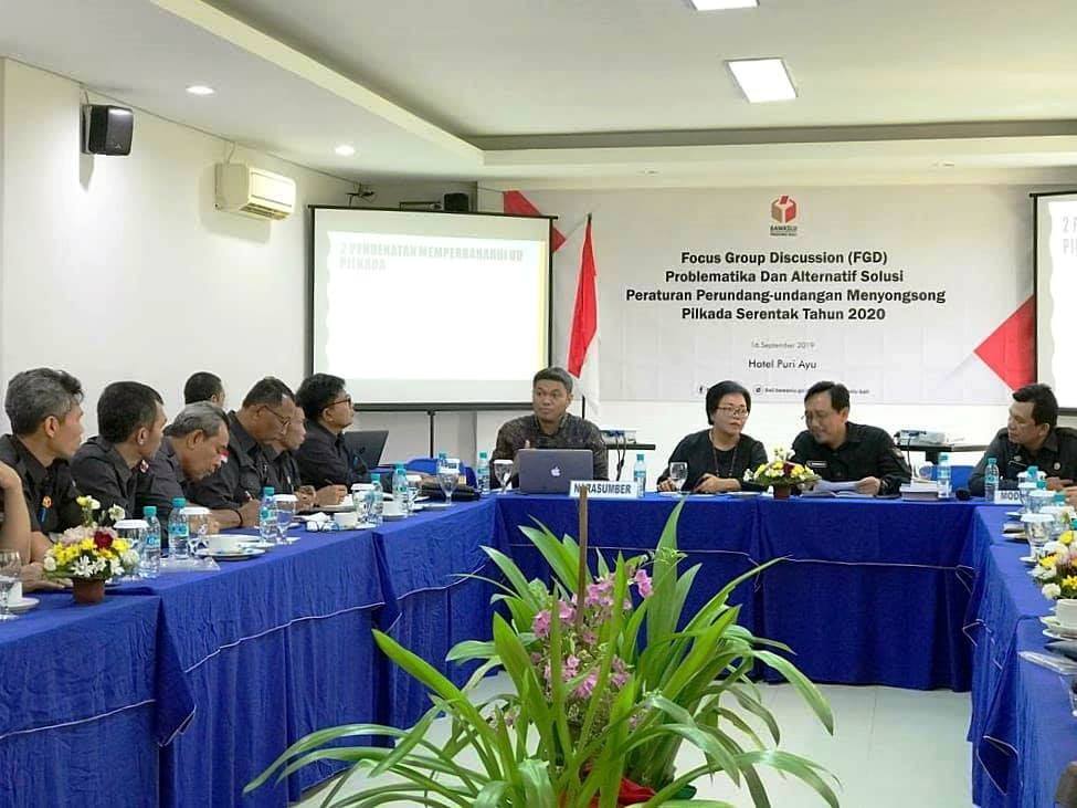 FGD PROBLEMATIKA DAN ALTERNATIF SOLUSI PERATURAN PERUNDANG-UNDANGAN MENYONGSONG PILKADA SERENTAK