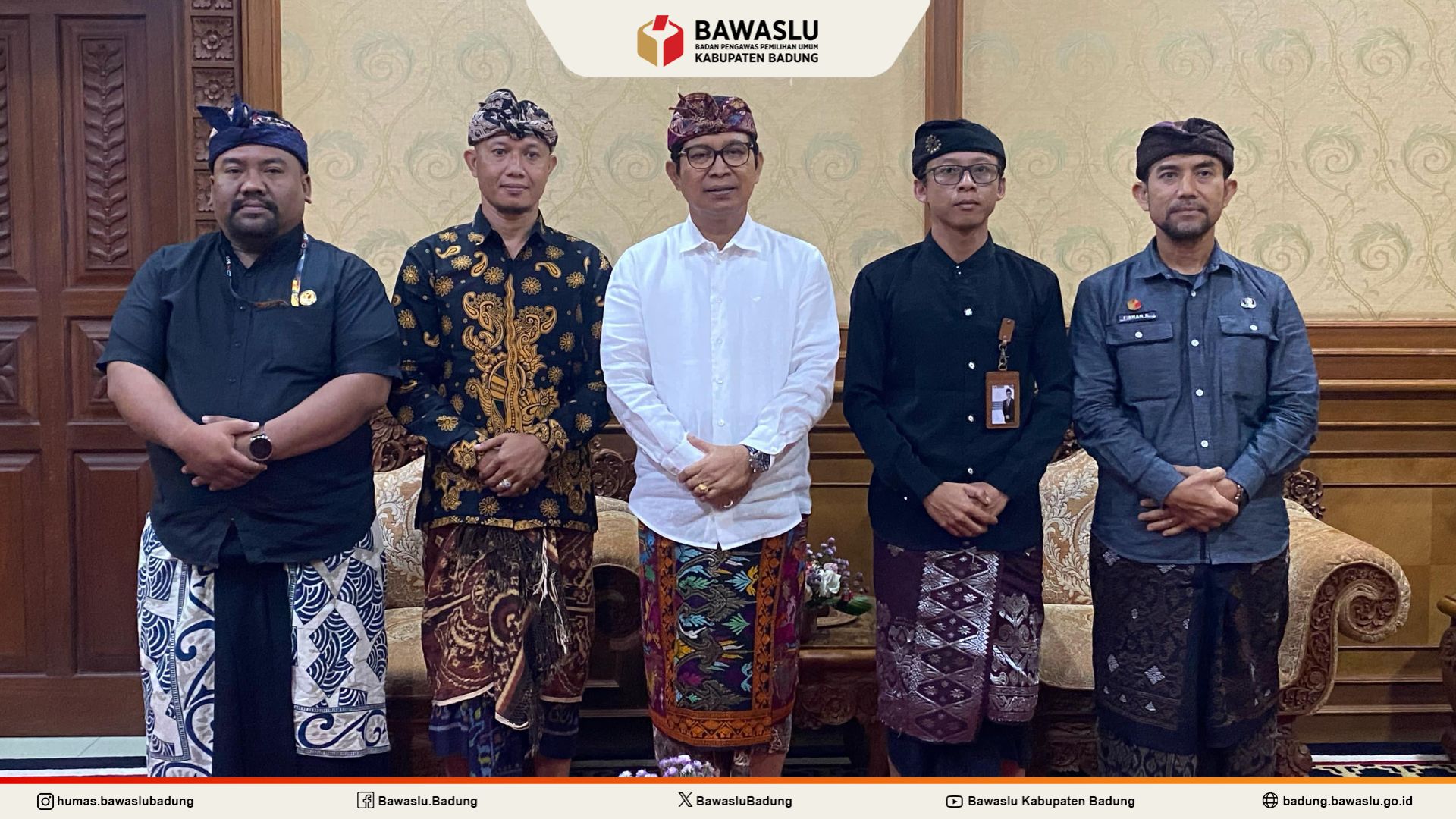 Foto Pimpinan Bawaslu Badung bersama Bupati Badung