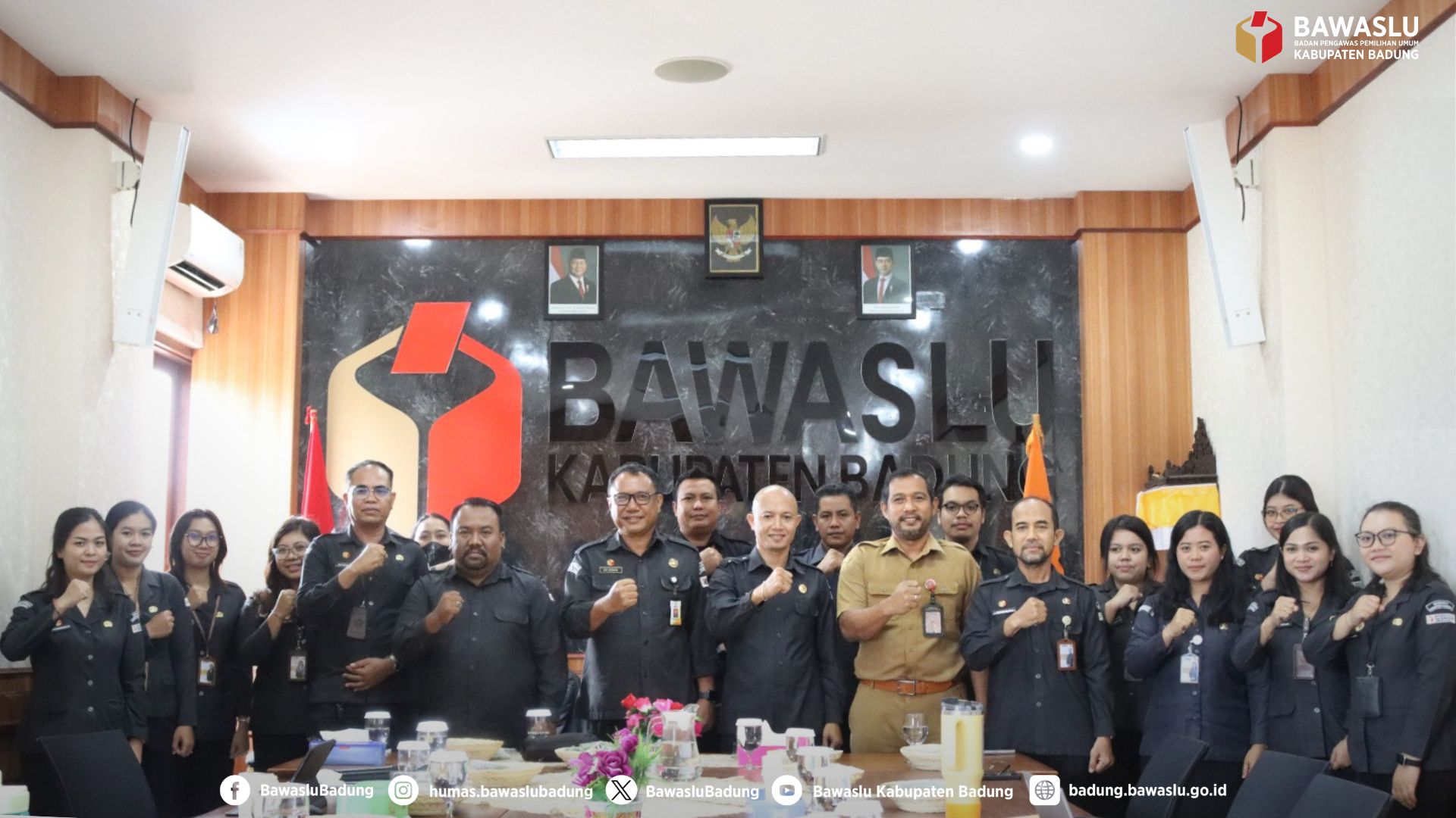 Foto bersama usai kegiatan Rapat Penyusunan Rencana Kerja dan Anggaran (RKA) Tahun 2026