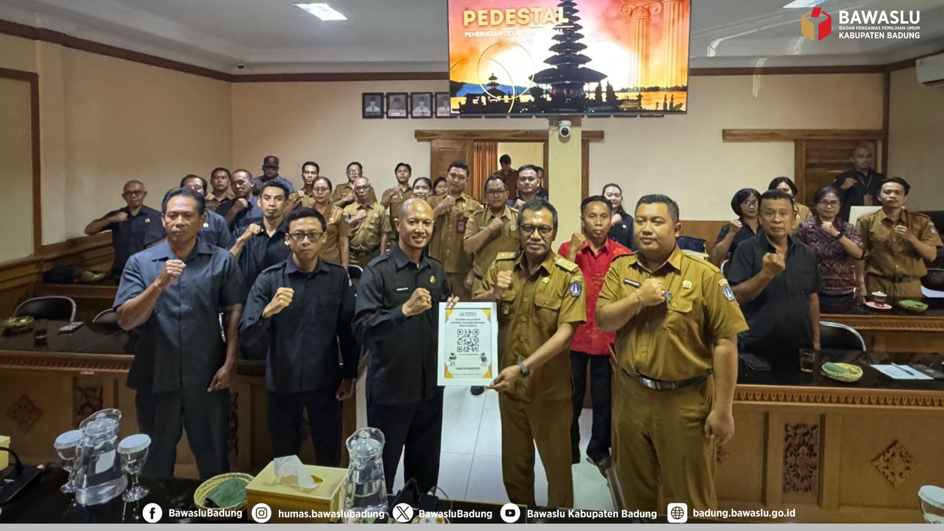 Sosialisasi netralitas perangkat desa di Kantor Desa Blahkiuh pada tanggal 22 Juni 2026