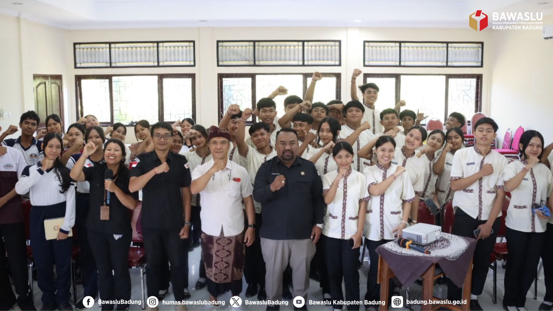 Sosialisasi Pengawasan Partisipatif GEMPAR di SMK N 1 Kuta Selatan