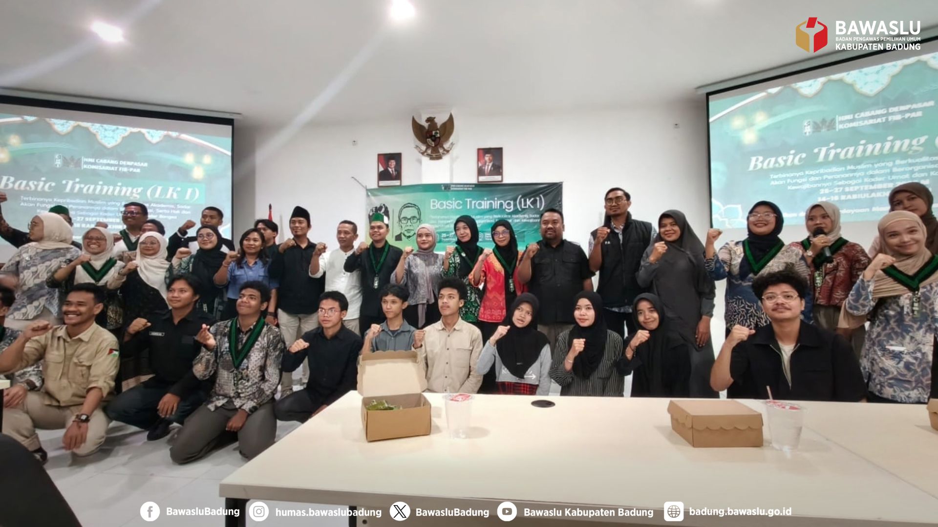 Foto Bersama kegiatan Basic Training Latihan Kader 1 (LK1) HMI Cabang Denpasar yang berlangsung di Balai Pelatihan dan Pemberdayaan Masyarakat Transmigrasi
