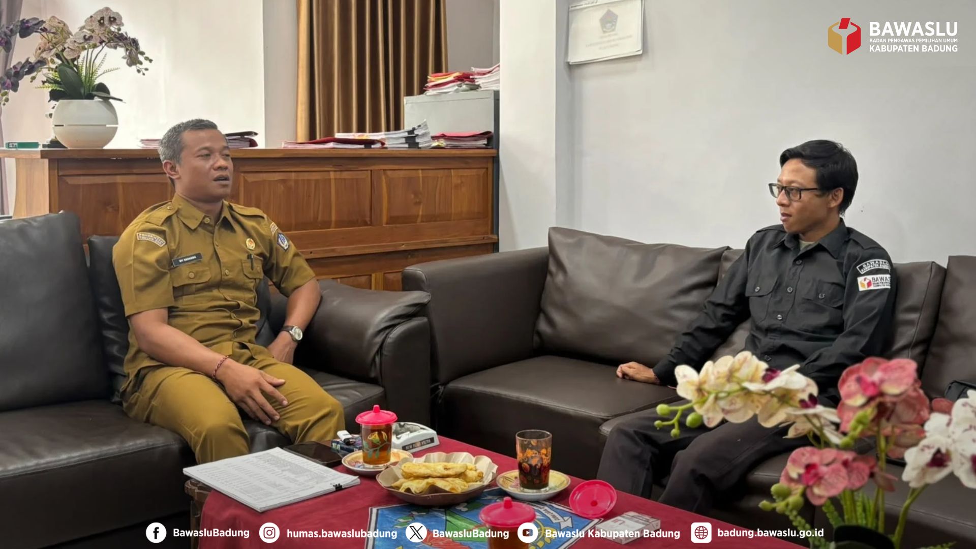 Audiensi dengan Sekretaris Desa Petang terkait sosialisasi Program PEDESTAL, Senin (26/10/2026)