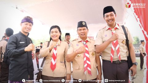 Konsolidasi Demokrasi bersama generasi muda Kegiatan tersebut dilaksanakan di Lapangan Binaraga