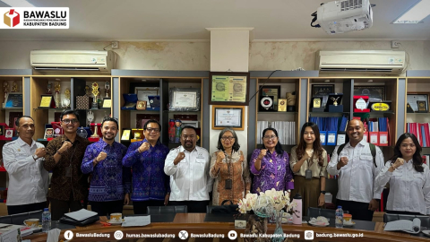Audiensi ke Fakultas Hukum Unwar