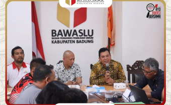 Maraknya APS dimasa Pencalonan, Bawaslu Badung kumpulkan jajaran Panwaslucam bahas Penanganan