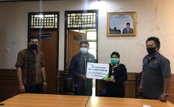 PENERIMAAN SANTUNAN DARI BPJS UNTUK ALM. I GUSTI AGUNG BUDA ARSANA, S.H (MANTAN KETUA PANWASLUCAM ABIANSEMAL)