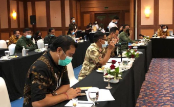 RAPAT PLENO TERBUKA REKAPITULASI PENGHITUNGAN SUARA DAN PENETAPAN HASIL PEMILIHAN BUPATI DAN WAKIL BUPATI BADUNG TAHUN 2020