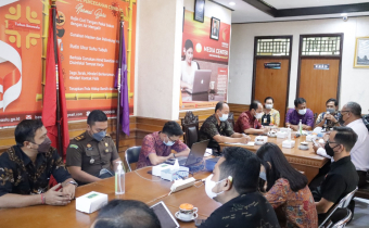 BAWASLU BADUNG INISIASI BANGUN SINERGITAS KEHUMASAN BERSAMA STAKEHOLDERS PEMILU