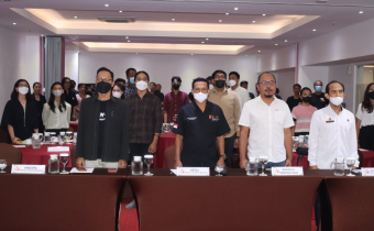 TERLALU MANIS MENGGEMA, BAWASLU BADUNG AJAK KOMUNITAS MUSIK TURUT AWASI PEMILU