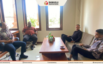 Proses Monitoring dan Evaluasi Pengelolaan JDIH oleh Bawaslu RI