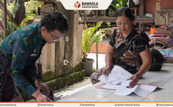 uji petik di salah satu rumah warga di Kecamatan Abiansemal