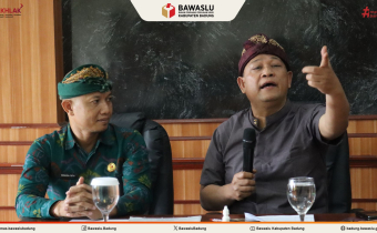 Arahan dari Anggota Bawaslu RI, Totok Hariyono