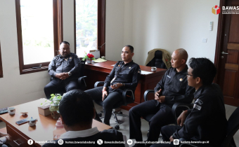 koordinasi dengan KPU