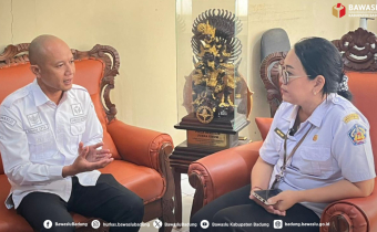 Konsolidasi Demokrasi dengan Guru di SMAN 2 Kuta