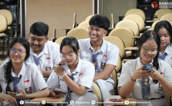 siswa SMAN 1 Kuta antusias mengikuti sosialisasi