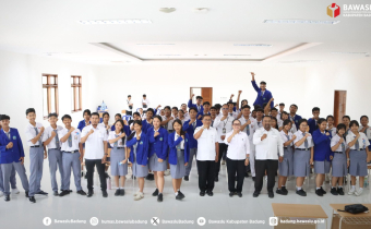 Sosialisasi Pengawasan Partisipatif GEMPAR di SMA N 3 Mengwi
