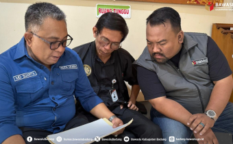 Konsolidasi Bawaslu Badung bersama Kepala Lingkungan Bhuwana Asri, Kerobokan Kaja - Kuta Utara