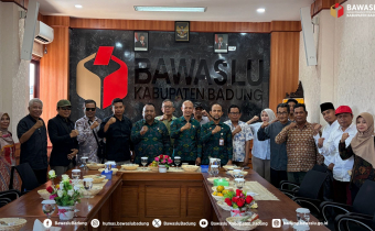 Kunjungan DPRD Lombok Timur ke Bawaslu Badung pada 23 Juni 2026