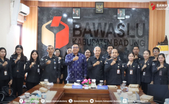 Bawaslu Kabupaten Badung memperkuat implementasi Reformasi Birokrasi (RB) melalui Rapat Implementasi Reformasi Birokrasi Bawaslu Kabupaten Badung