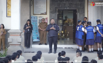 Bawaslu Kabupaten Badung menghadiri kegiatan Pemilihan Ketua OSIS SMP Negeri 1 Kuta Utara periode 2026-2027