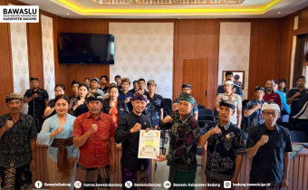 Pedestal di Desa Pelaga