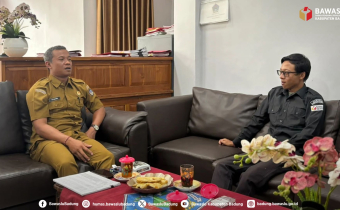 Audiensi dengan Sekretaris Desa Petang terkait sosialisasi Program PEDESTAL, Senin (26/10/2026)